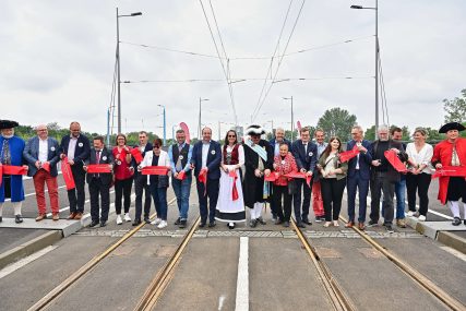 Feierliche Eröffnung der Elisabethbrücke