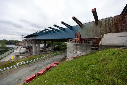 Blick auf Rader Hochbrücke