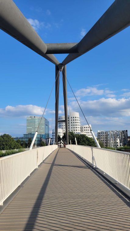 Hafenbrücke Düsseldorf